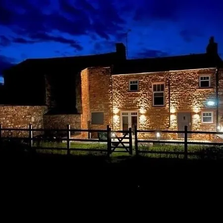 Hill House كيركبي ستيفين
